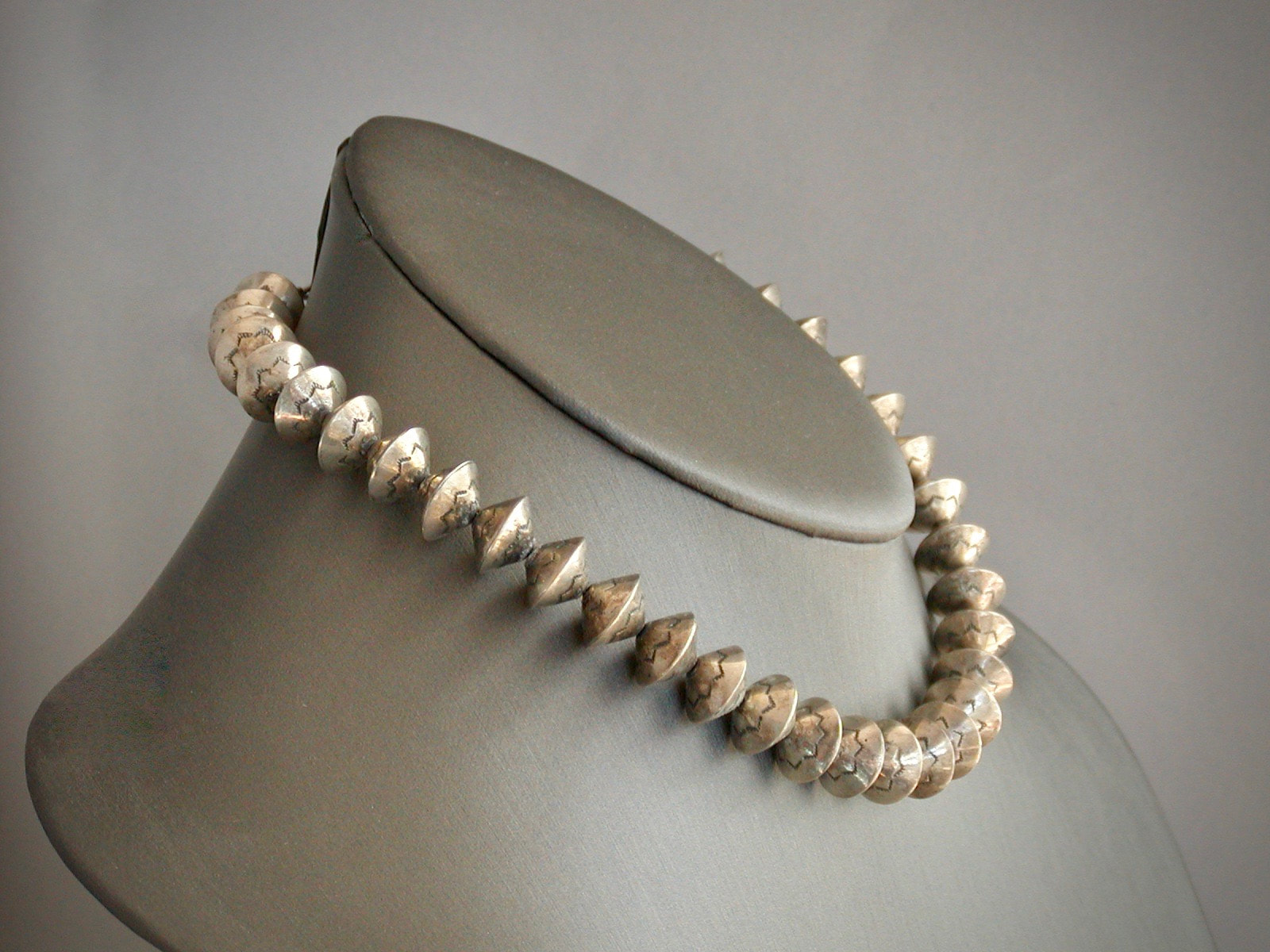 10mm Navajo Pearl Necklace, .925 Sterling Silver Real Genuine Large Navajo  Pearls Beaded Necklace, Native American Desert Pearl Boho Choker - Etsy